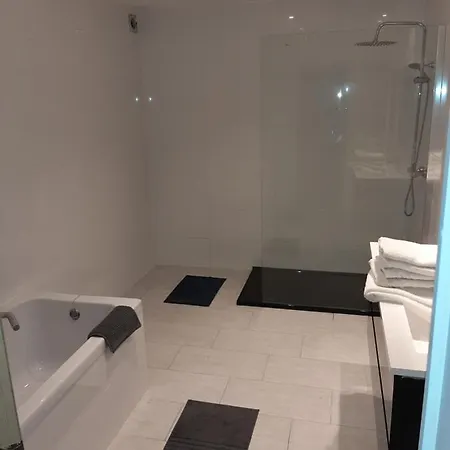 The Sixteen 公寓 奥斯滕德